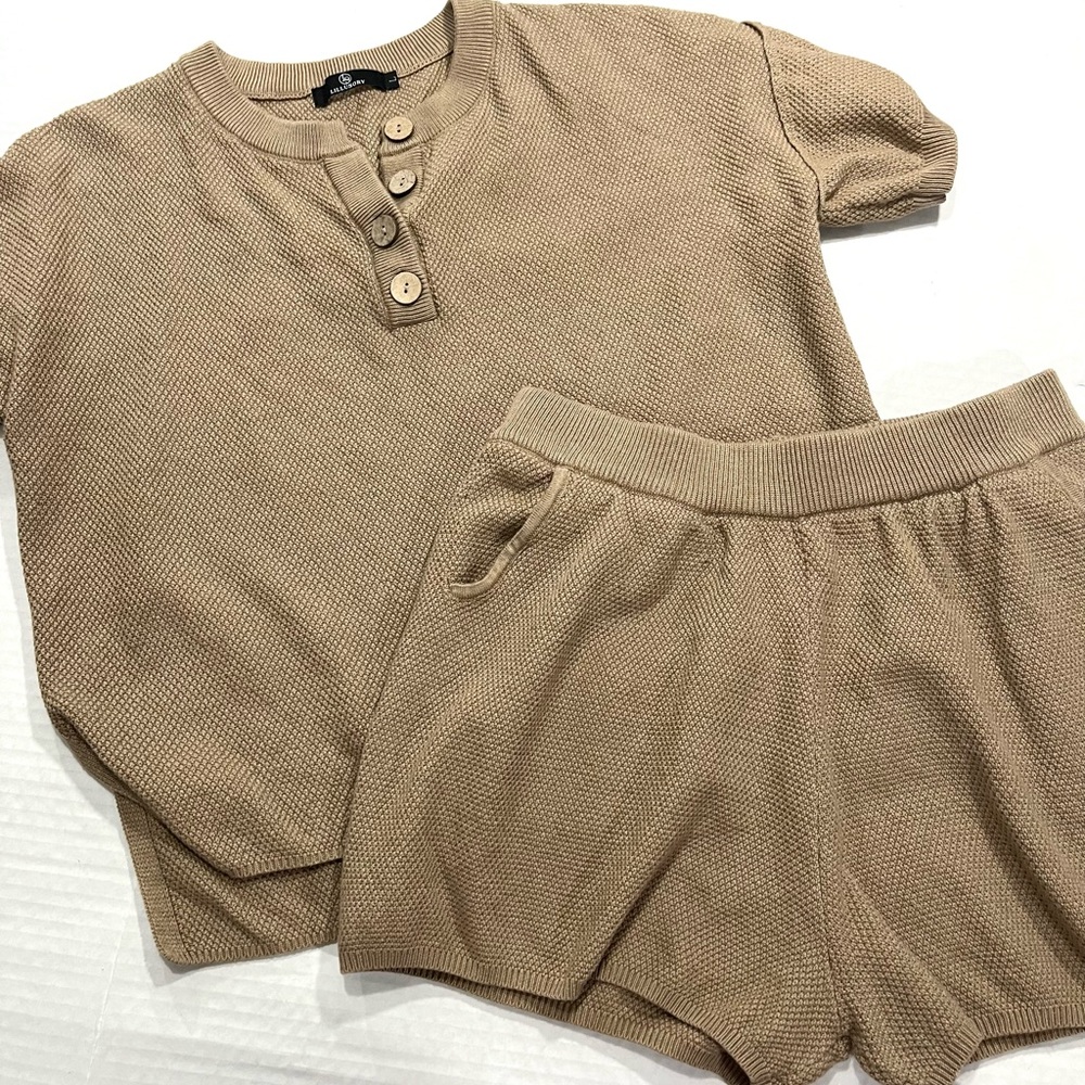 LILLUSORY WAFFLE KNIT 2 PIECE SHORT SET IN BROWN - Picture 3 of 16